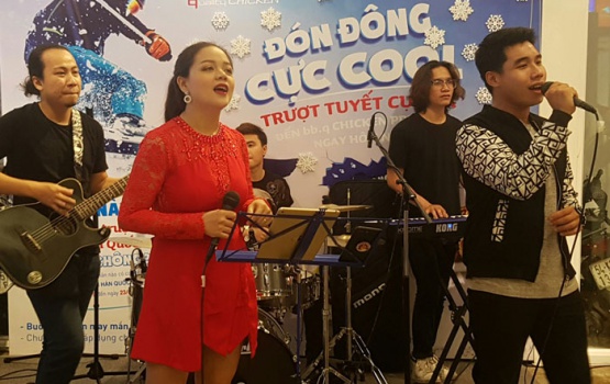 THƯỞNG THỨC LIVE MUSIC CÙNG GÀ NGON CHUẨN VỊ HÀN TẠI BB.Q CHICKEN PREMIUM